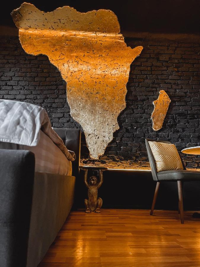 World Studio Africa Sybin Zewnętrze zdjęcie